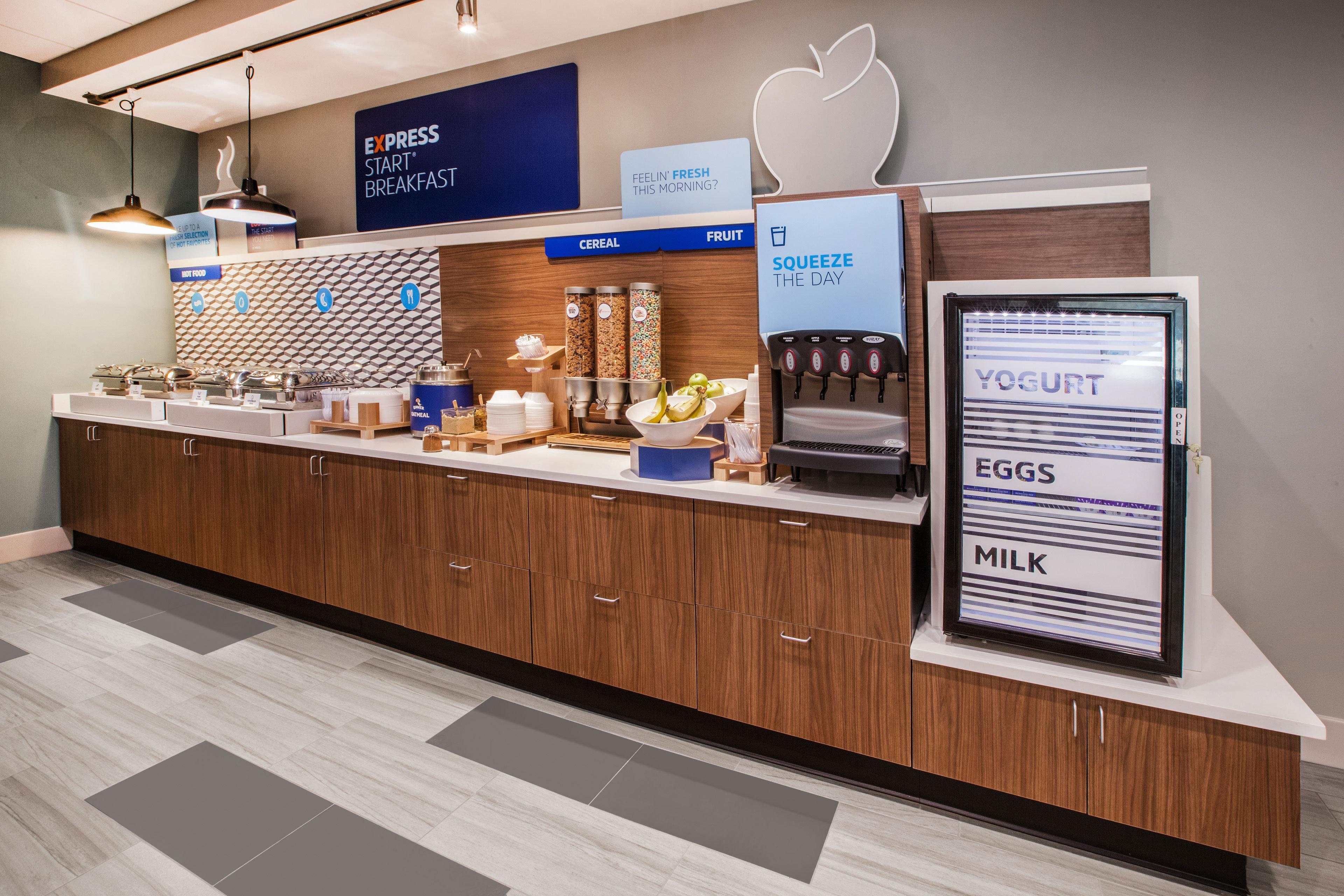 Holiday Inn Express & Suites - Phoenix - Airport North By Ihg Экстерьер фото