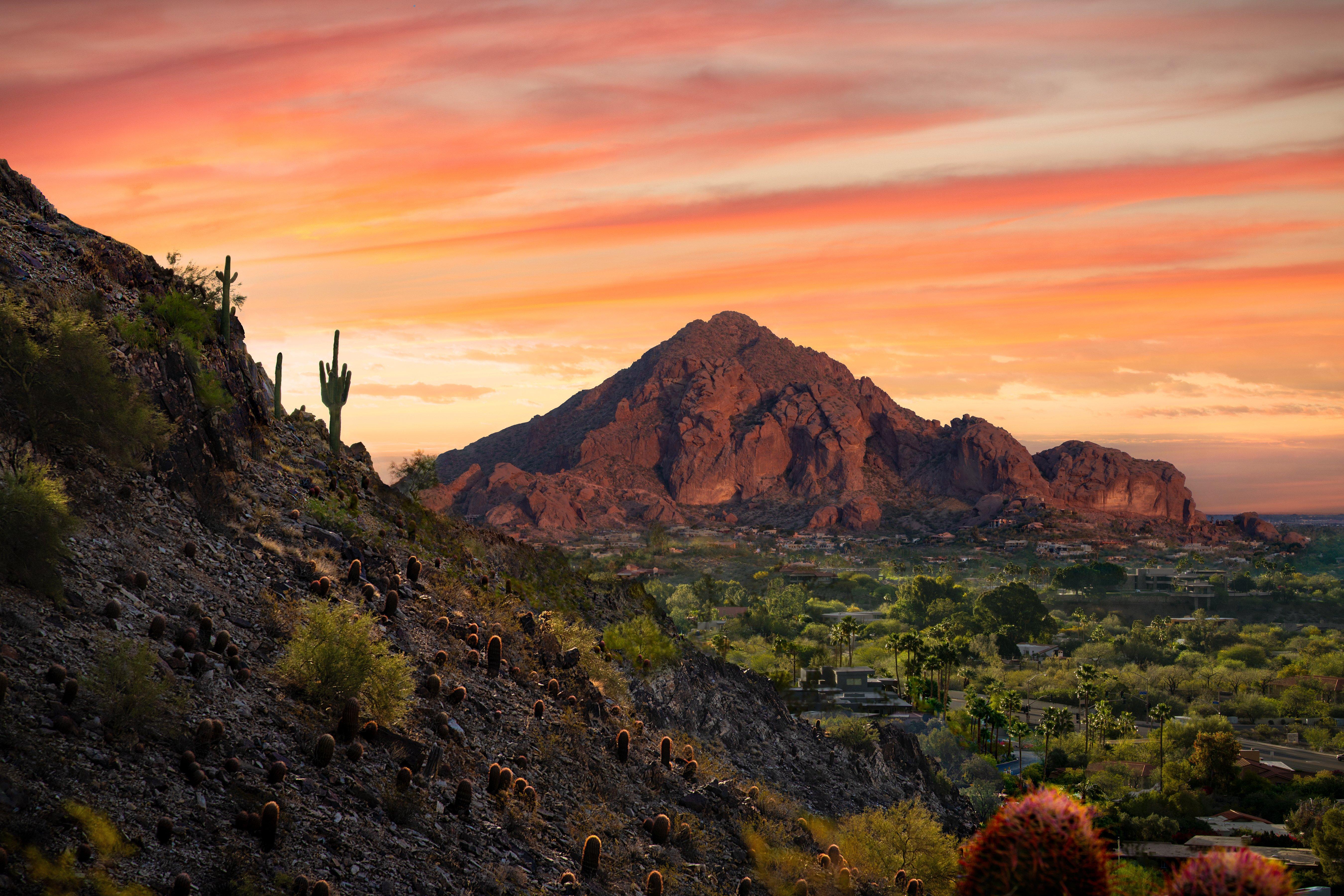 Holiday Inn Express & Suites - Phoenix - Airport North By Ihg Экстерьер фото